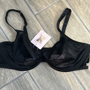 Savage X Fenty NWT Black Underwire T-Shirt Bra, Sheer. Size 38DDD